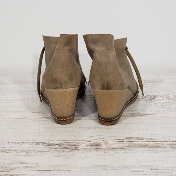 J Crew Tan Suede Wedge Booties Size 9 good pre-owned condition - Picture 3 of 6